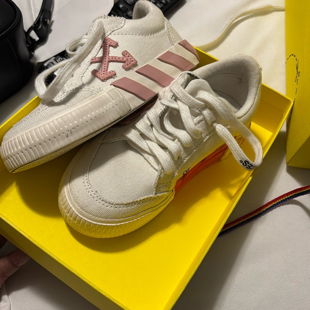 Off white kids sneakers